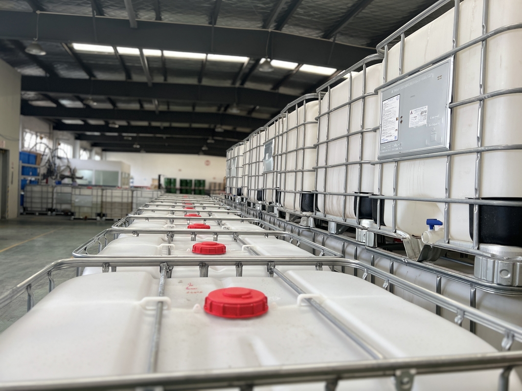 60-80C Tg. DSC 25C'de viskozitesi mPa.s200-500 olan elektrik yalıtımlı epoksi reçini